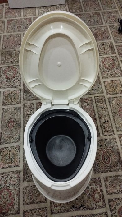 Биотуалет- горшок для пожилых людей