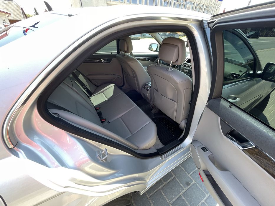 Mercedes C 220 CDI 170 CP