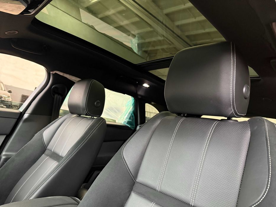 Range Rover Velar R Dynamic avariat