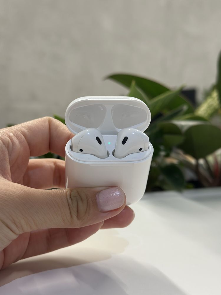 Airpods модель A2031