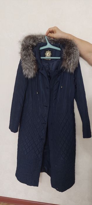 Продам женскую демисезонную куртку