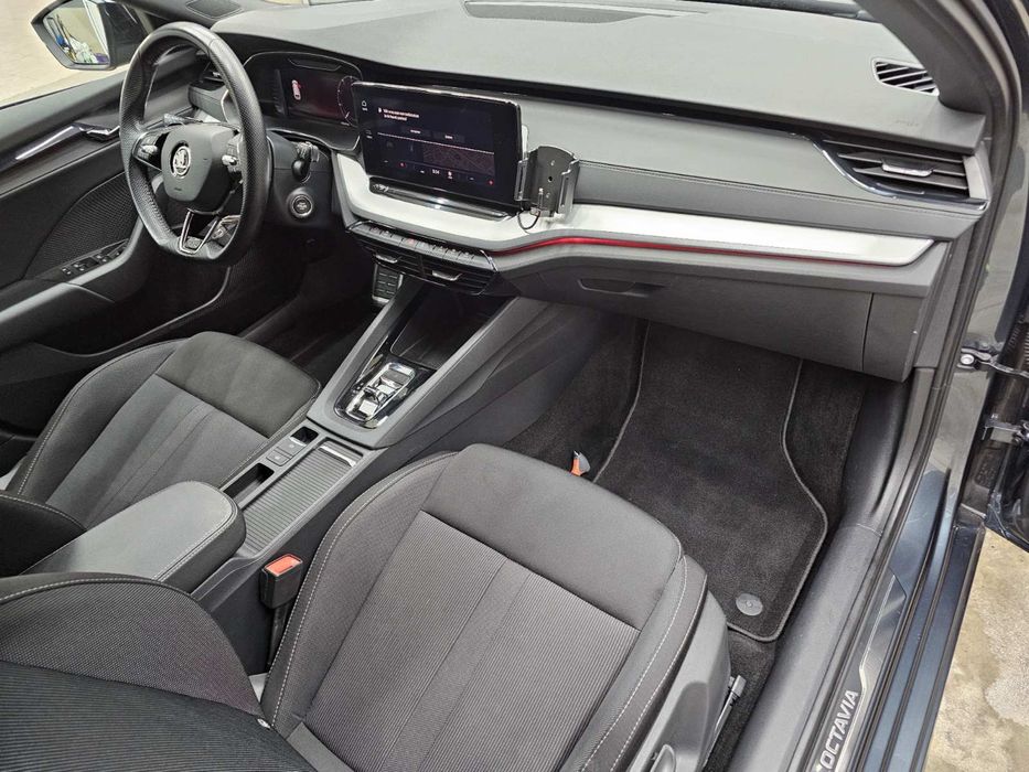 Шкода Октавия 2021