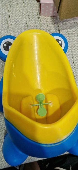 Продам писсуар горшок для мальчиков