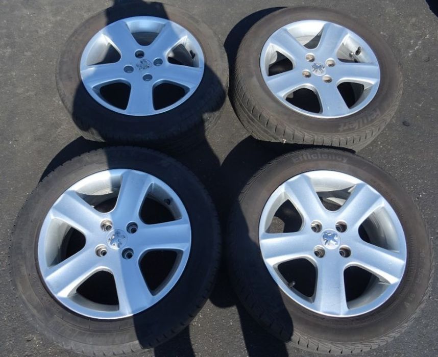 Jante aliaj Peugeot R16 cu cauciuc 205/55 R16