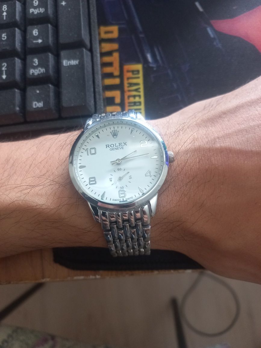 Часы от Rolex унисекс и для мужчин и девушек