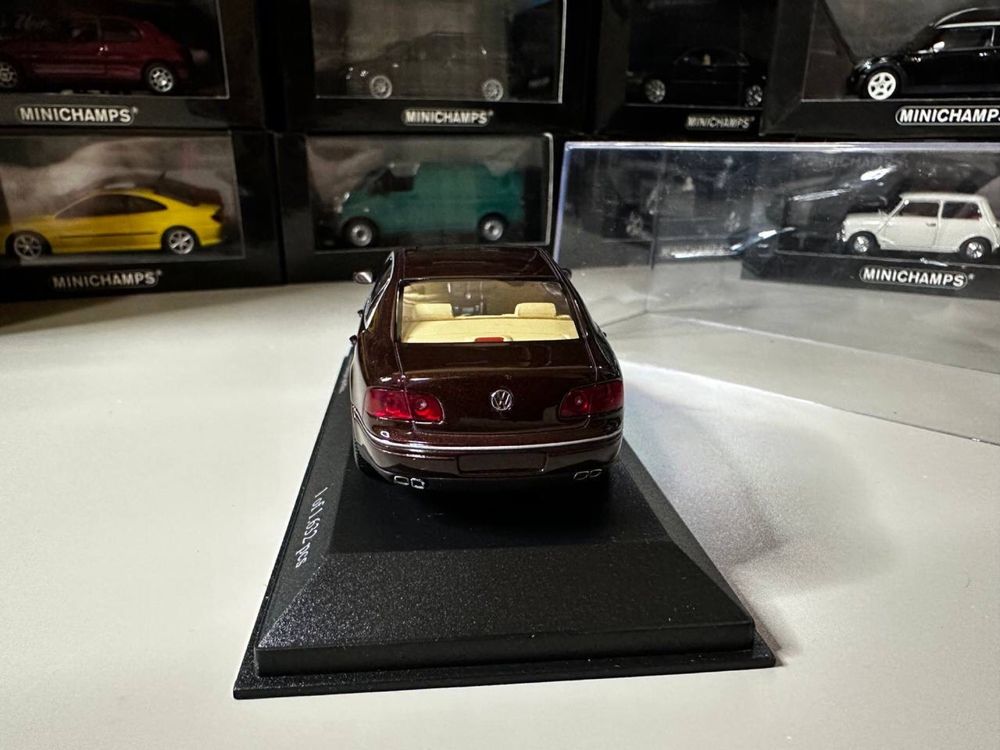 Macheta VolksWagen Phaeton 1:43 Minichamps