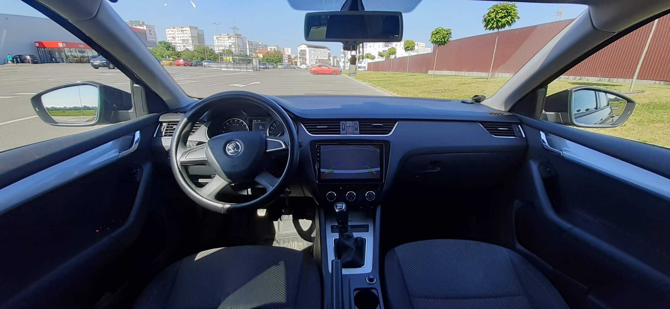 Skoda Octavia 3 GREENLINE 6 trepte + Navigatie touchscreen