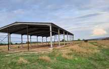 Vand hale si structuri metalice din teava si profile