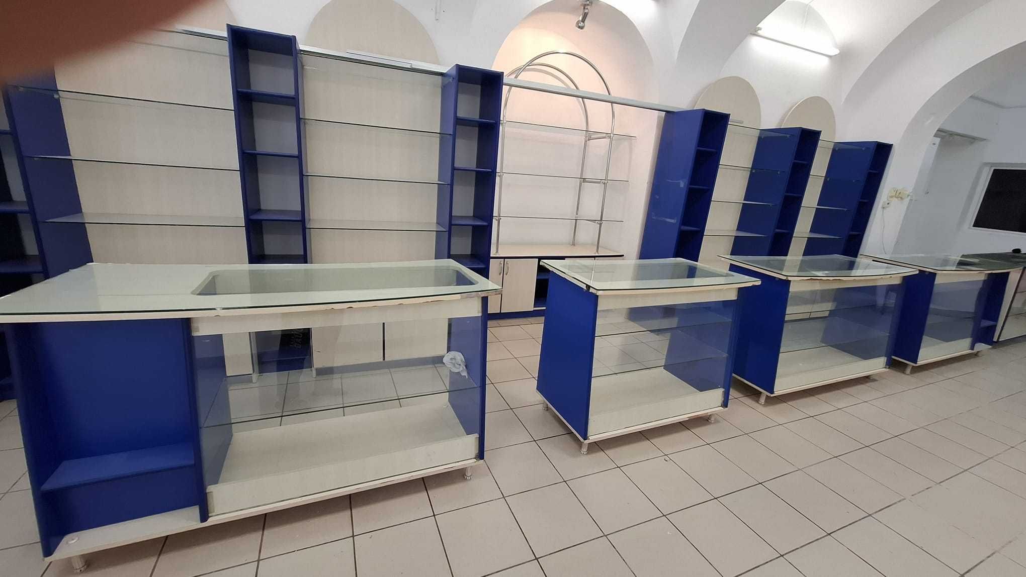 Vând vitrină expunere pal + sticlă ( tejghea) magazin