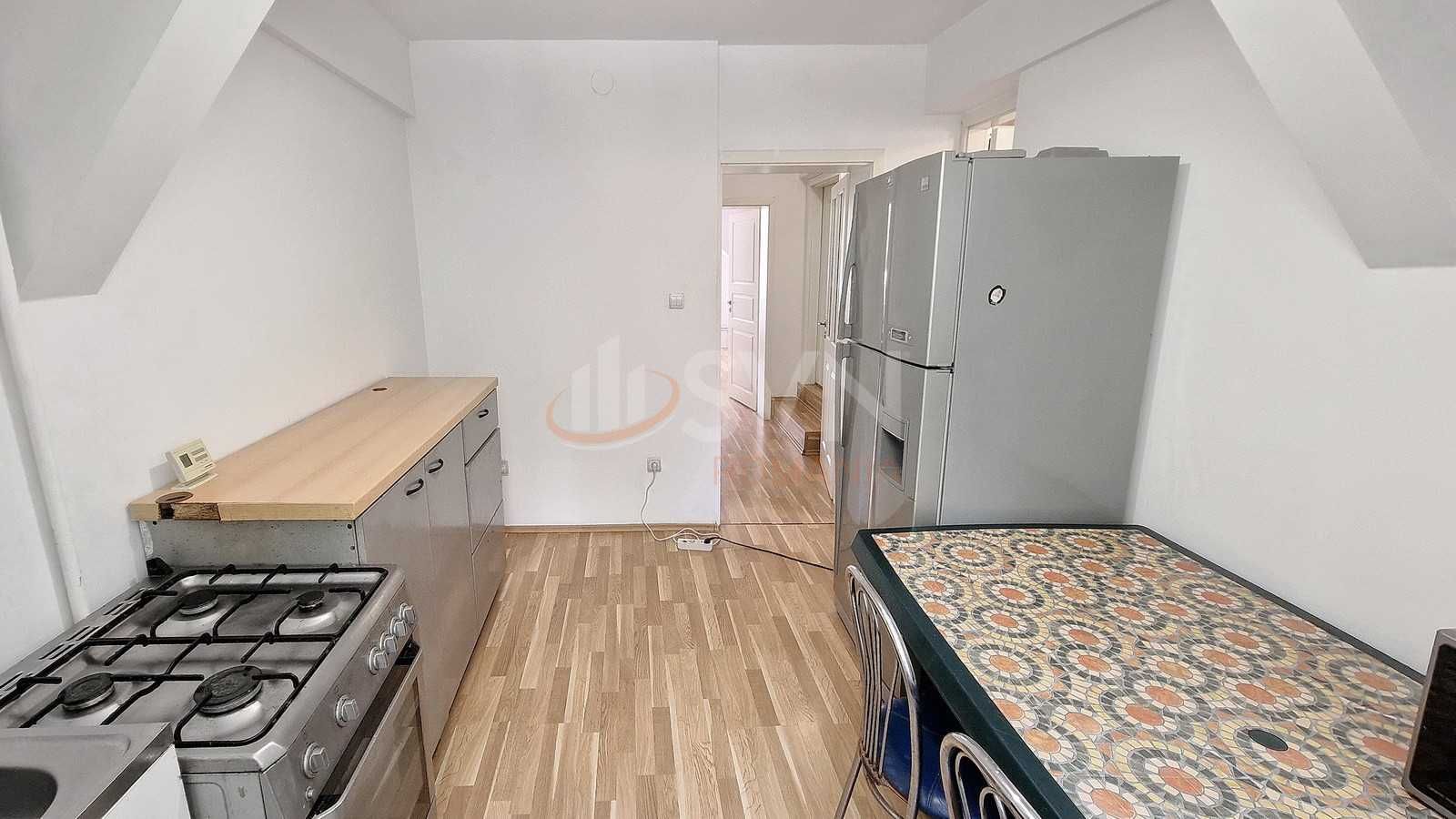 Apartament 3 camere in centrul Brasovului, str.Mihai Eminescu