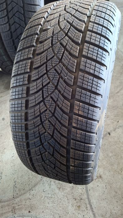 1buc NOU 245 40 R18 Good Year iarna M+S cauciuc anvelopa ms 18