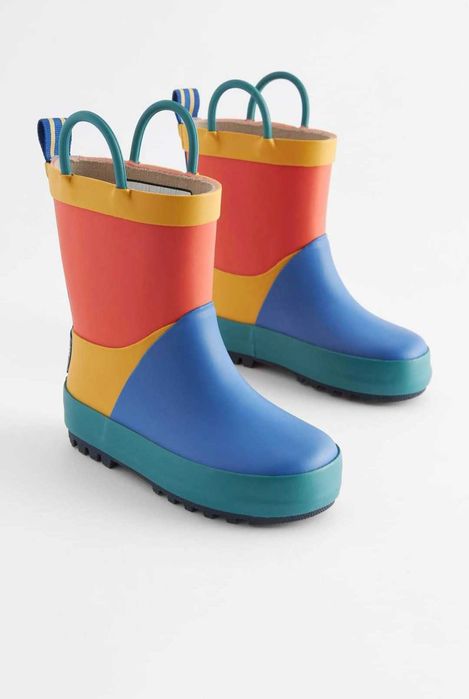 НОВИ Ботуши Next 27 и 29