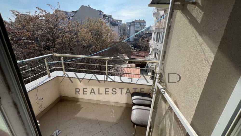 Продава се Двустаен апартамент в Пловдив, Христо Смирненски - 67 кв.м за 2132 €/кв.м - Снимка #7