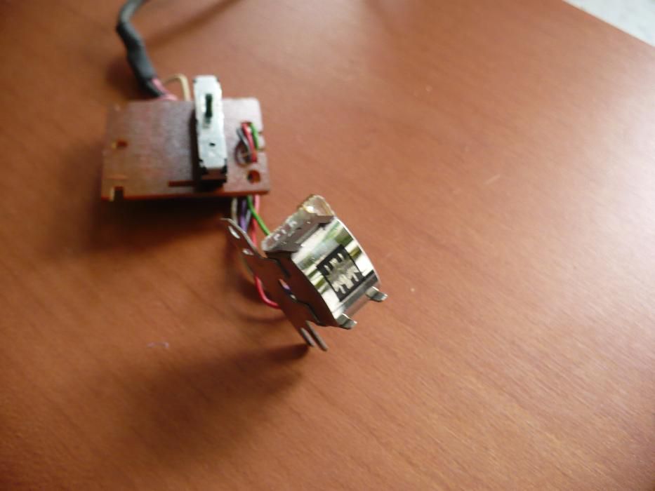 Cap casetofon revers