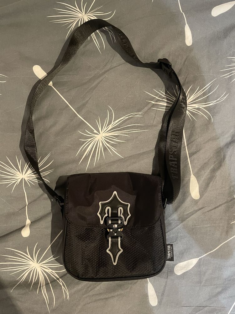 Trapstar Irongate T Crossbody Bag