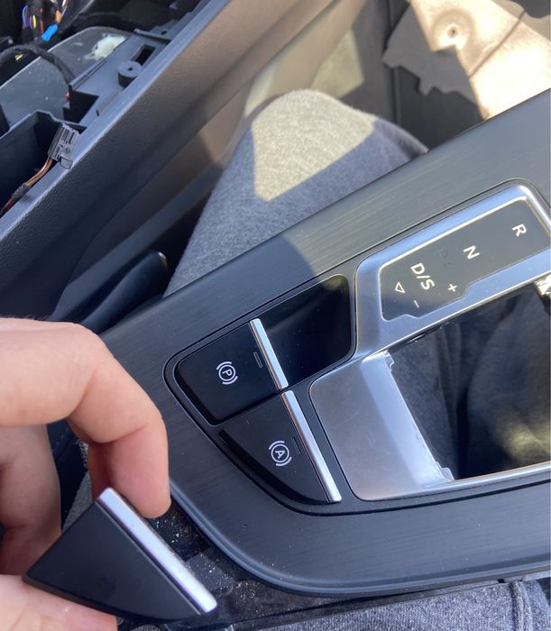 Retrofit Carplay/Autohold/Sport layout AUDI A4 B9/A5 /Q5/Q7/VW
