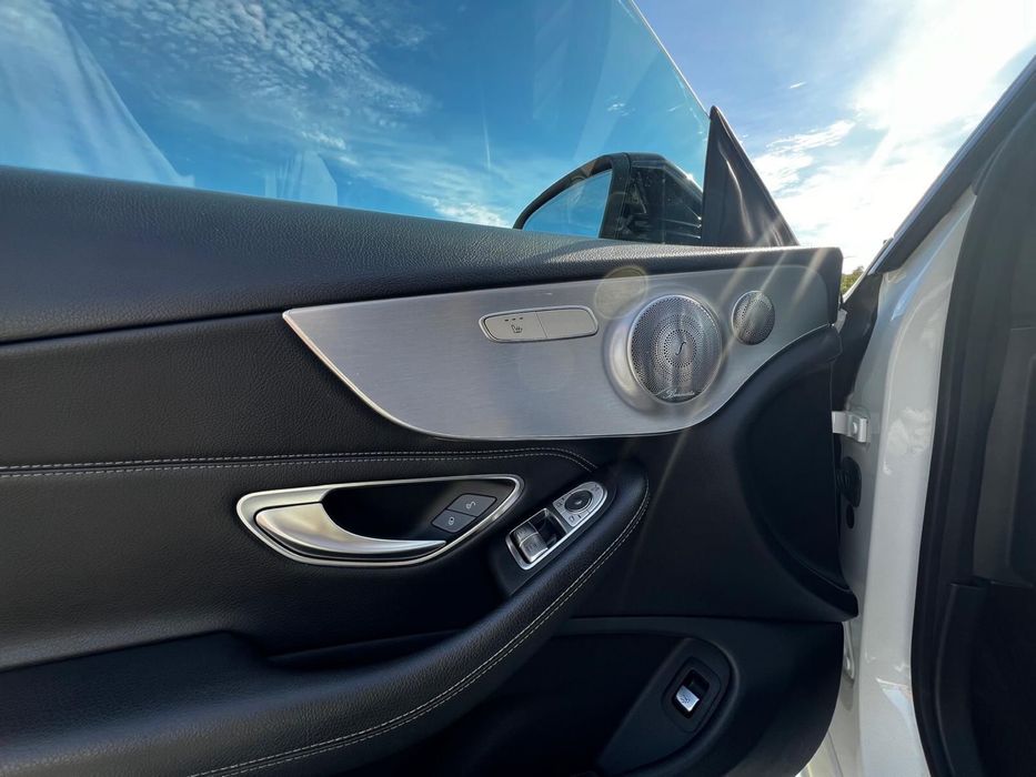 Propietar vand Mercedes C coupe
