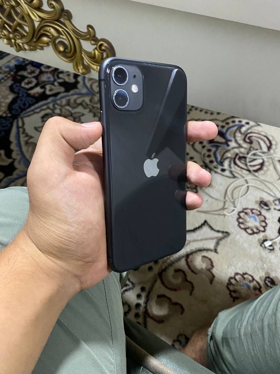iPhone 11 sotiladi