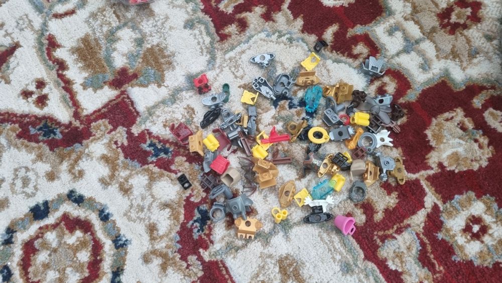 Lot piese mini figurine lego
