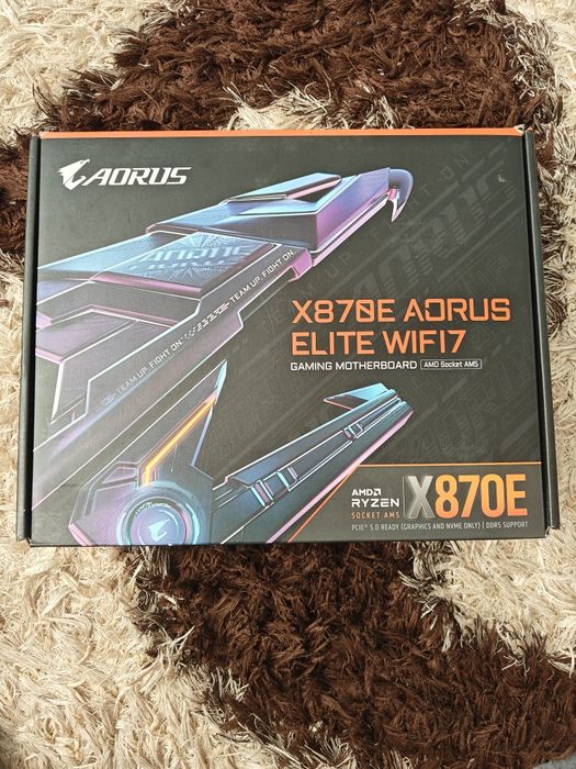 Gigabyte X870E Aorus Elite Wifi7