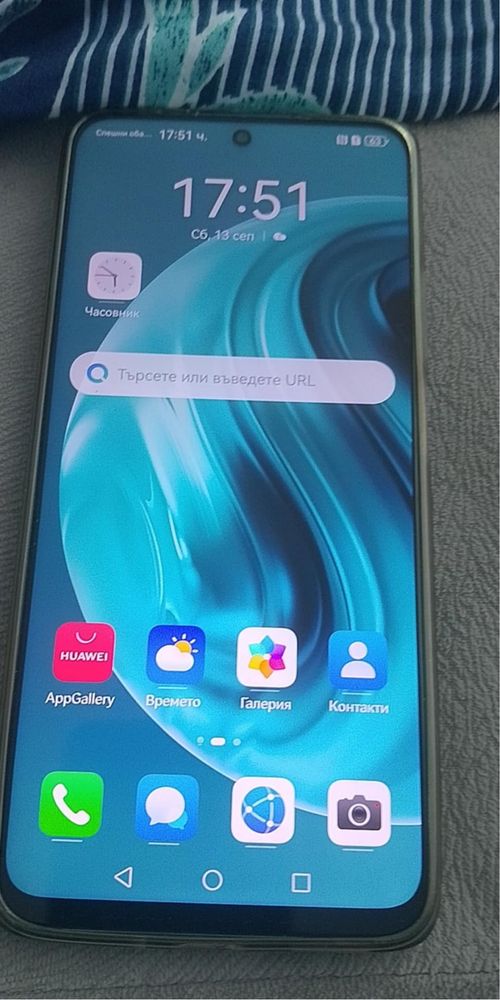 Продавам huawei nova 12i