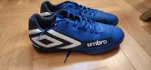 Pantofi sport fotbal mărimea 45