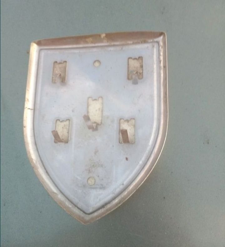 Emblema Dacia , stae buna