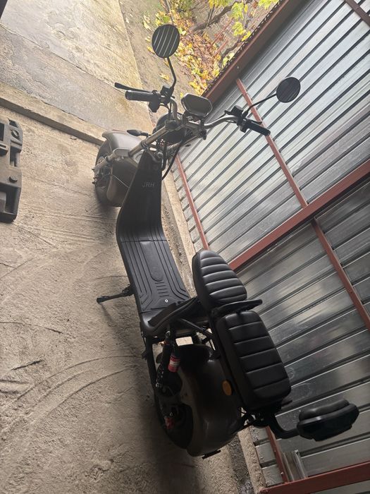 Vand scuter electric JRH