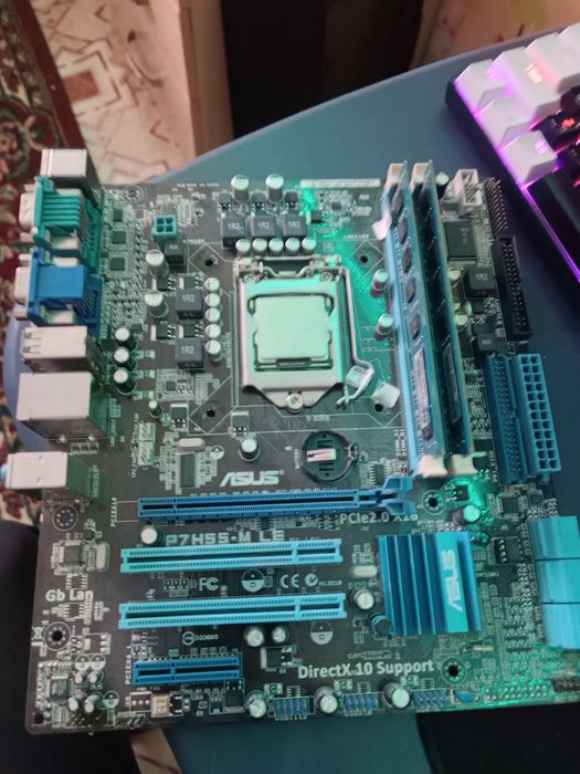 Материнская плата Asus 1156 сокет