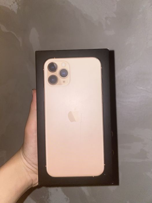 Айфон 11 про с каробкой