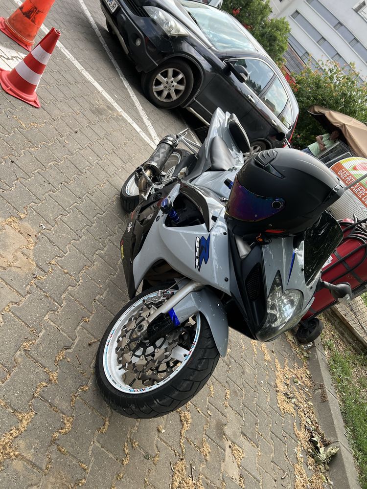 Vand sau schimb suzuki gsxr