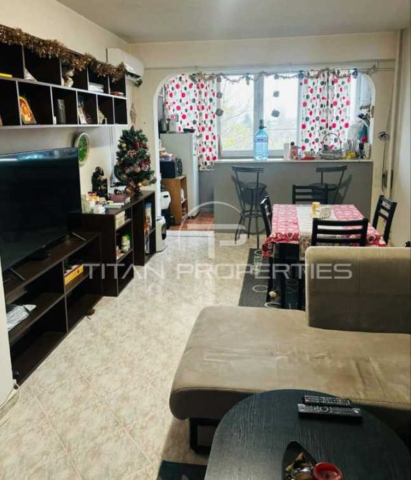 Продава се Тристаен апартамент в Пловдив, Кючук Париж - 72 кв.м за 1528 €/кв.м - Снимка #1