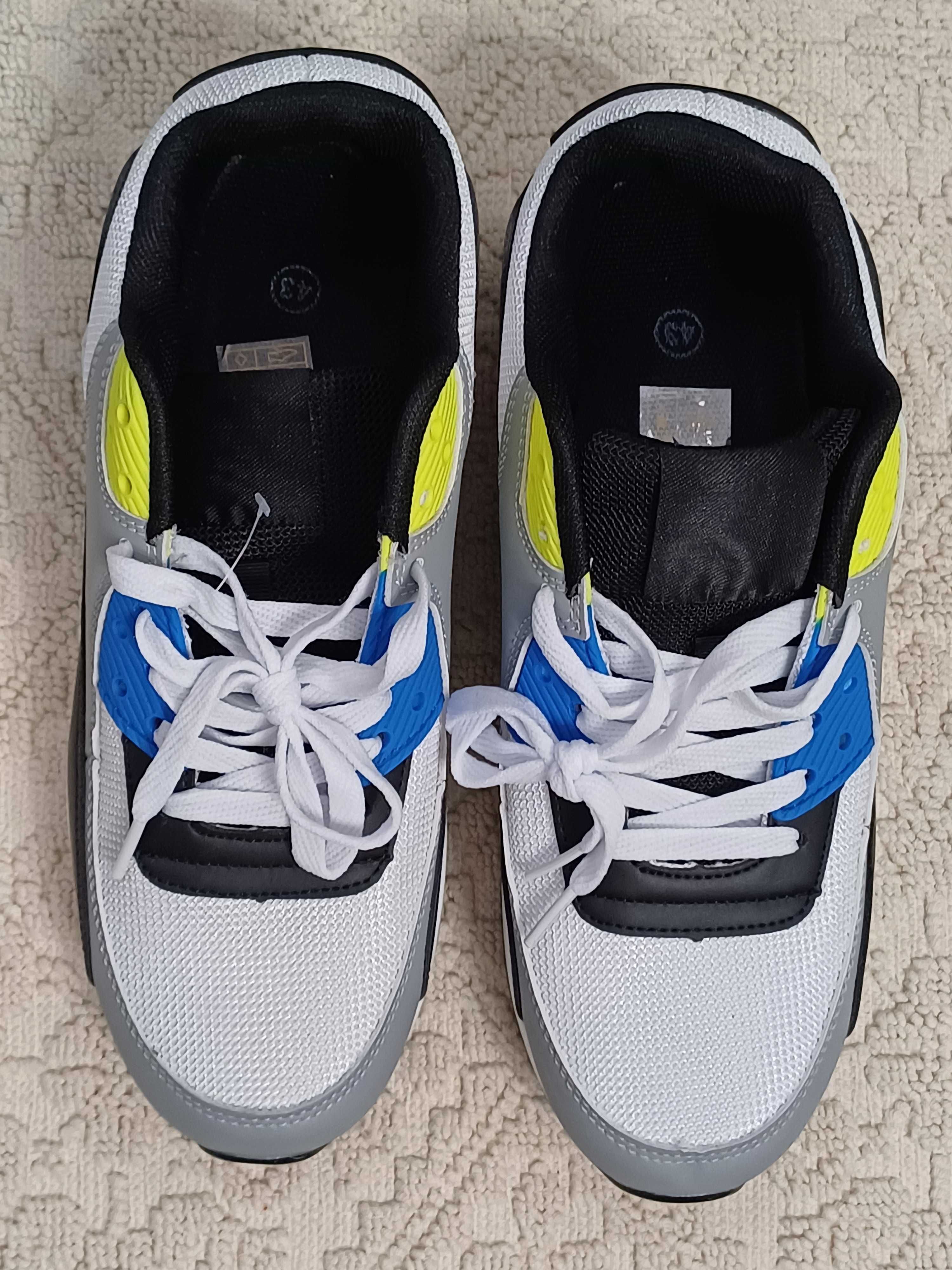 Pantofi sport marimea 43
