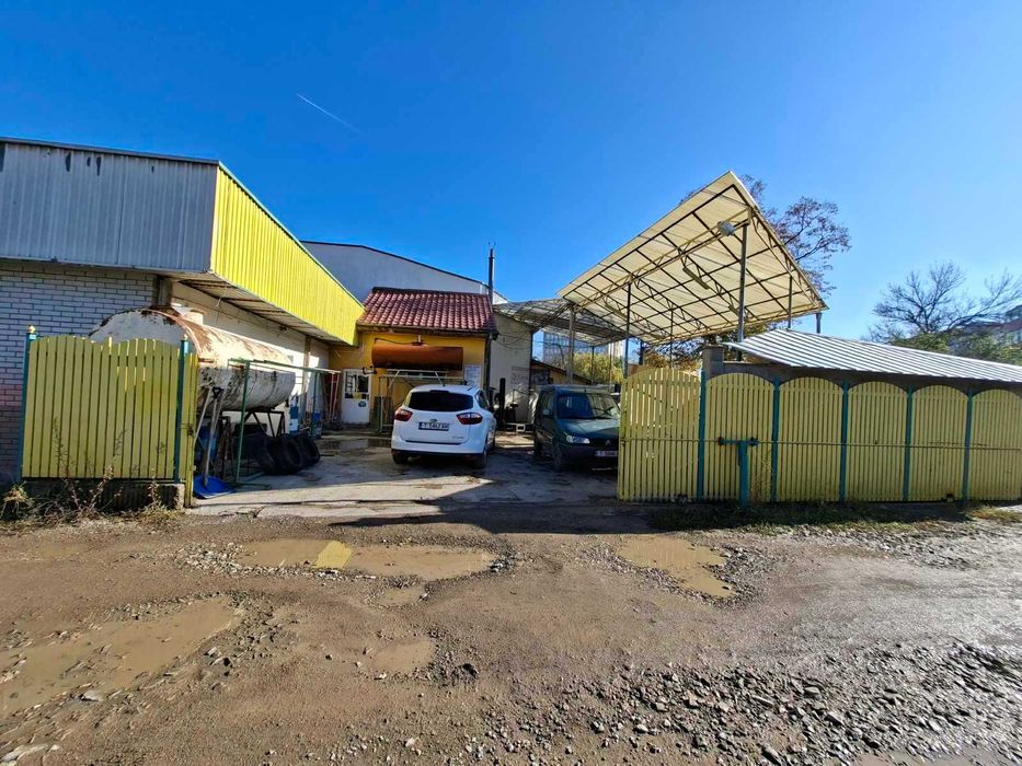 Продава се Промишлена сграда в Търговище, Център - 240 кв.м за 1709 €/кв.м - Снимка #17