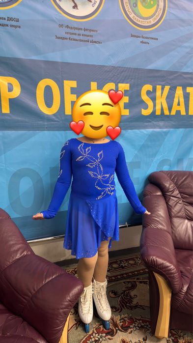 Продам платья для фигурного катания!