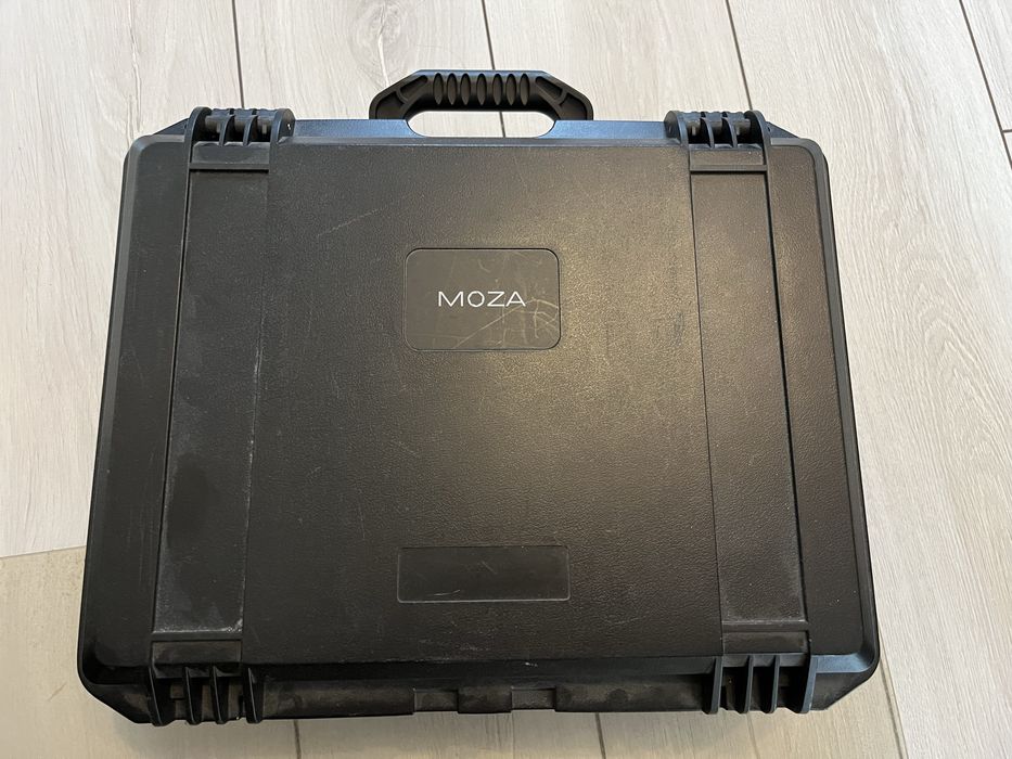 Stabilizator DSLR Gudsen Moza Air 1