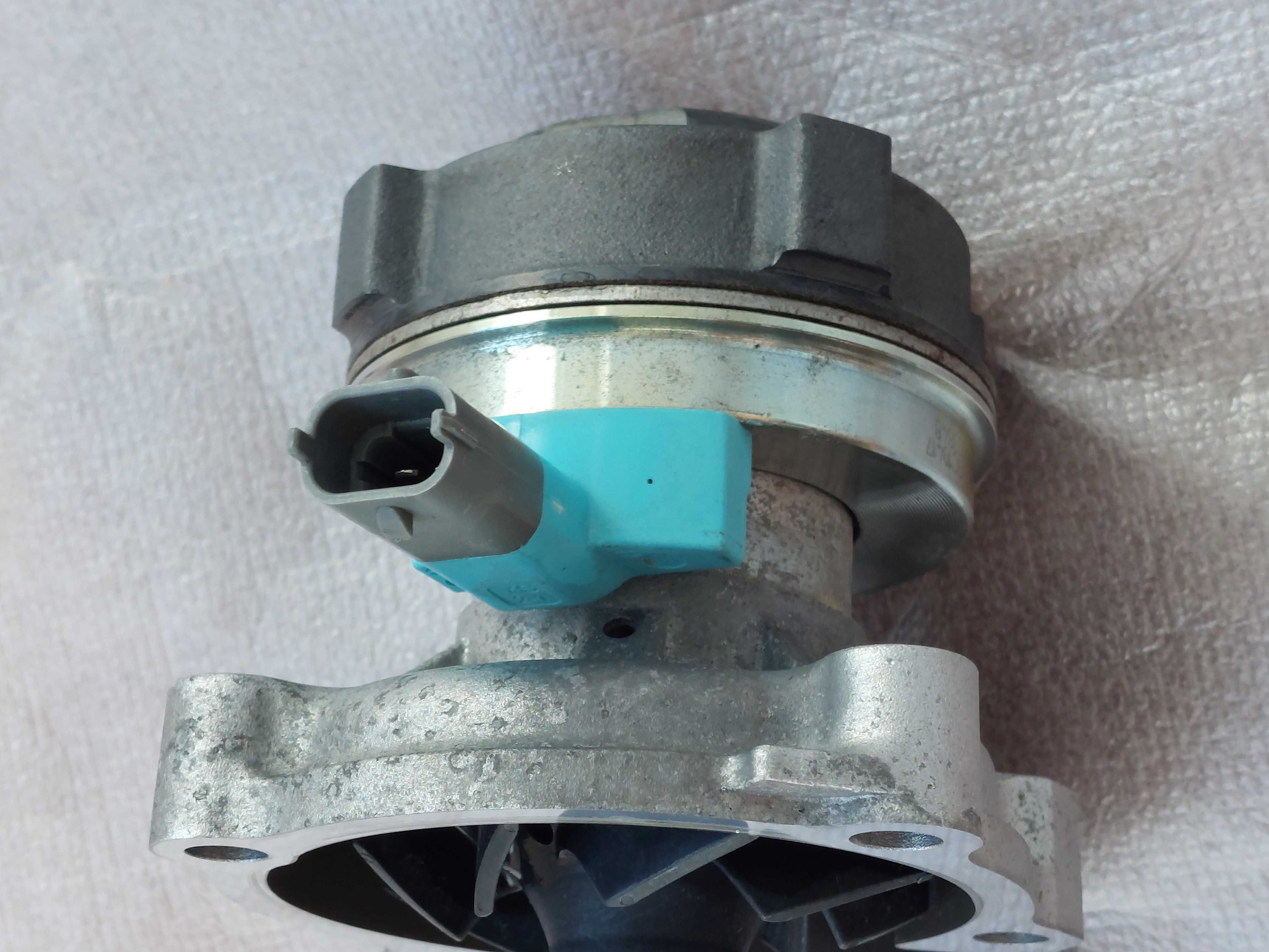 pompa apa electrica cu senzor opel astra J 2014 cod 55587867 , 599 le
