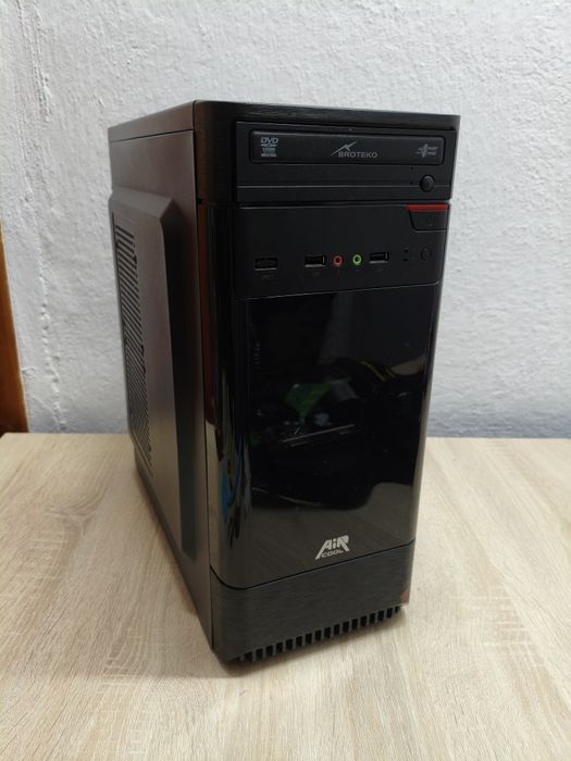 системник. Core i3-3220/GT440 1Gb/DDR3 8Gb/HDD 500Gb