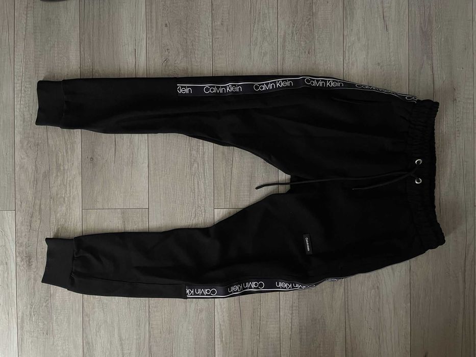 Trening Calvin Klein