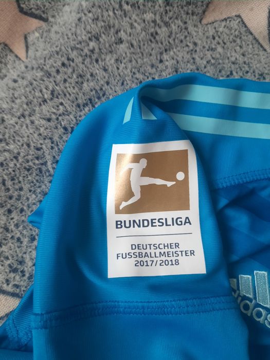 Echipament De Fotbal FC BAYERN MÜNCHEN 2017/18 Urleich