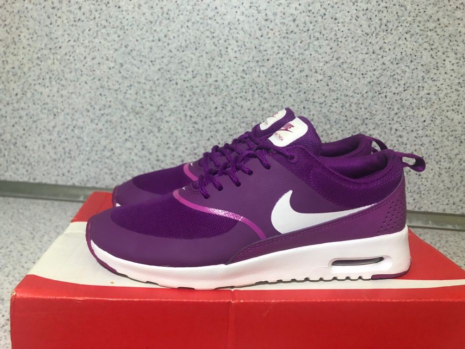 ОРИИГНАЛНИ *** Nike Air Max Thea Premium / Purple