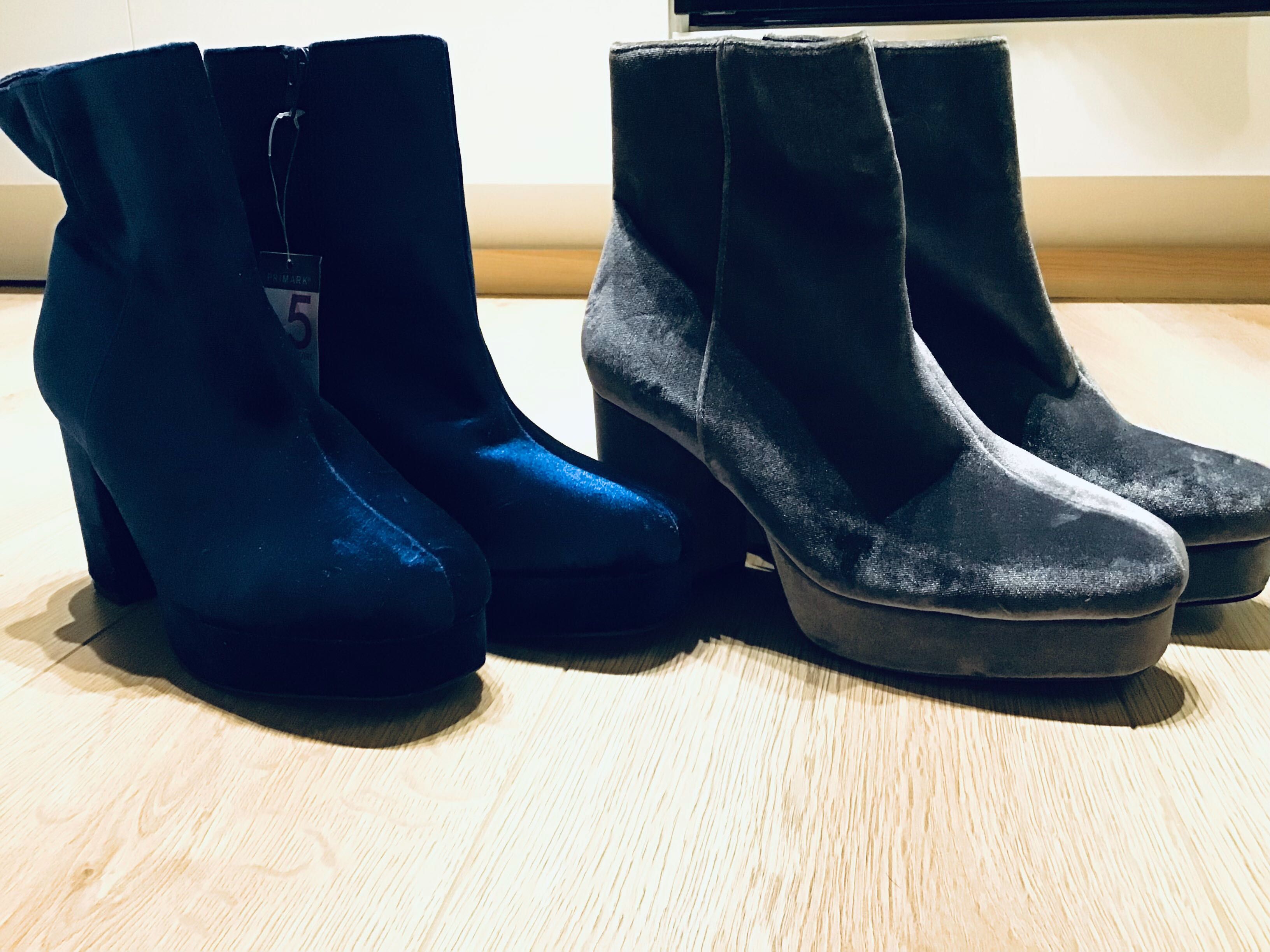 Botine catifea albastre noi 38