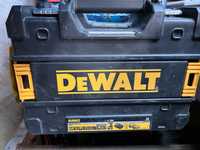 DeWalt DCD 796 винтоверт