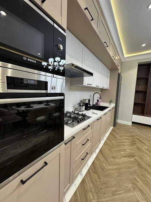 Сдаётся ШИКАРНАЯ кв Мирабад ближе айбек метро а28!