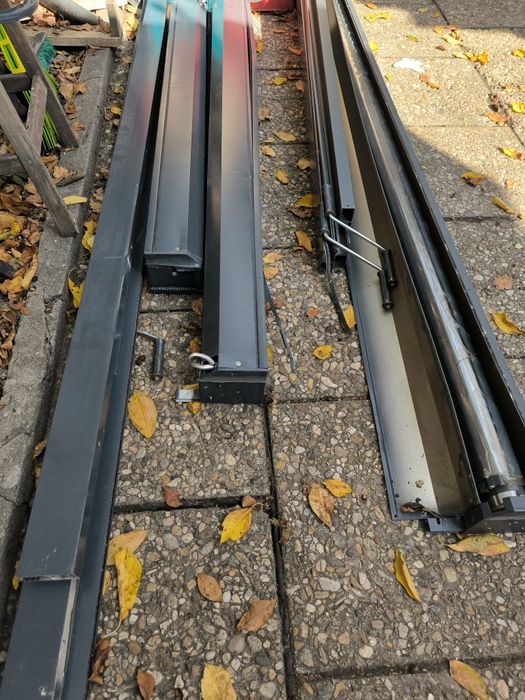 Vand 3 rulouri folie cristal, pe manivela