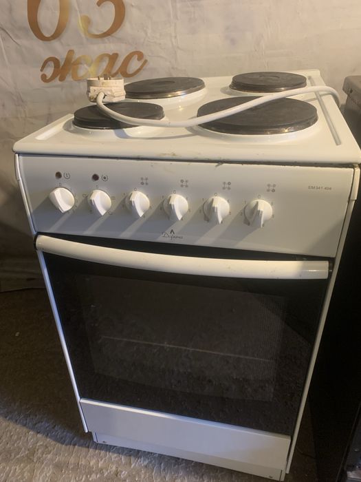 Электроплита в рабочем состоянии