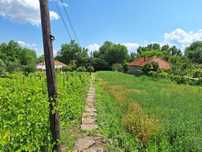 De vânzare teren+ casa