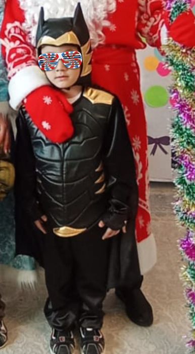 Бэтмен новогодний костюм