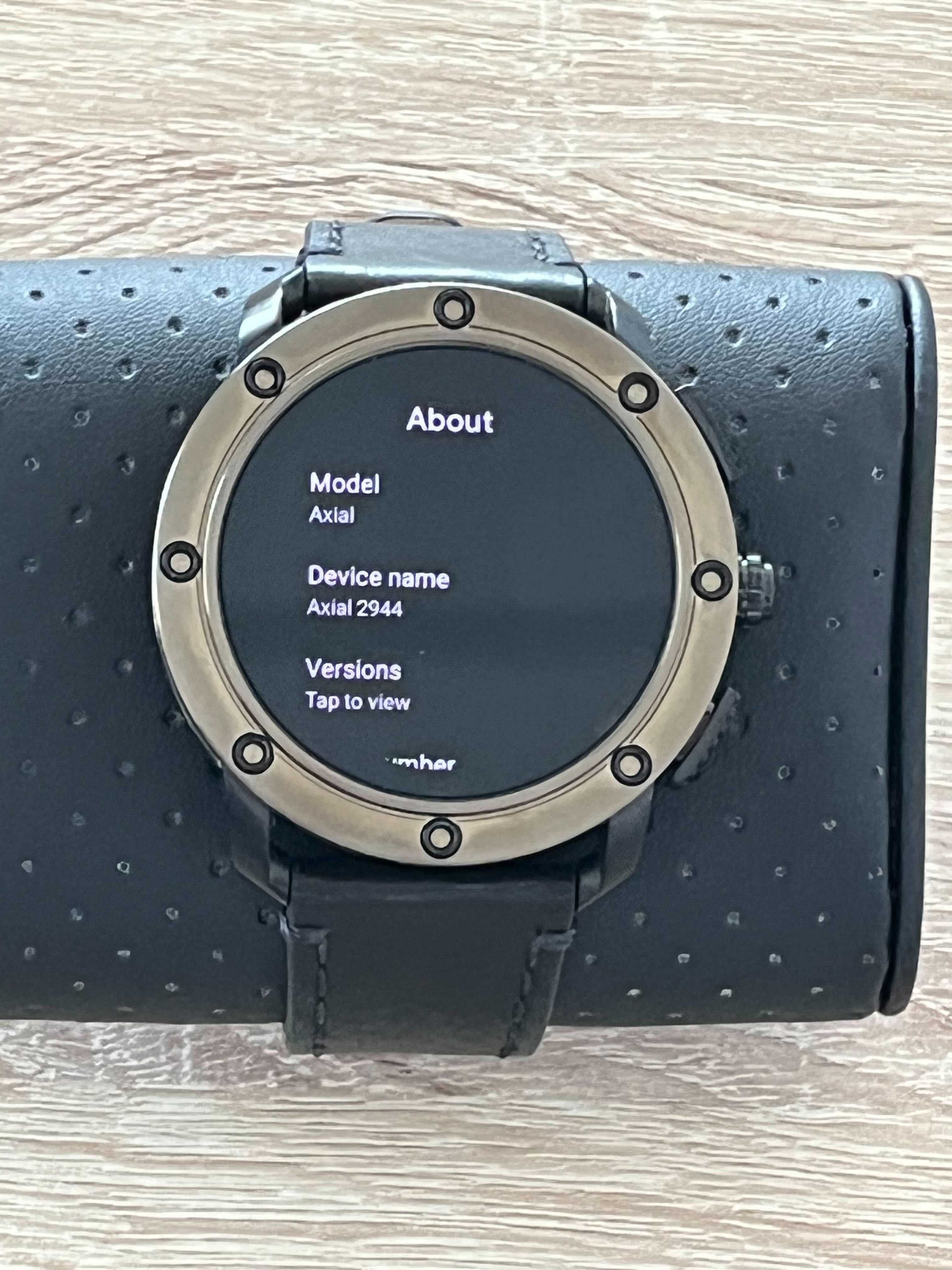 Смарт часовник Diesel On Axial