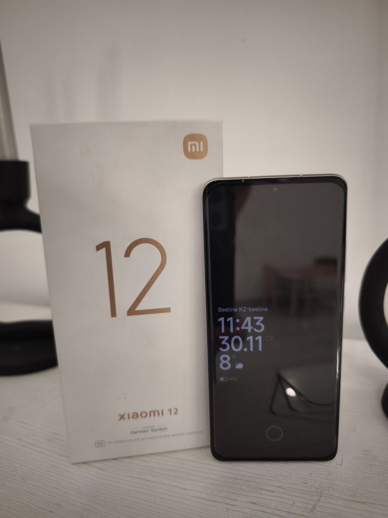 Продам Xiaomi 12